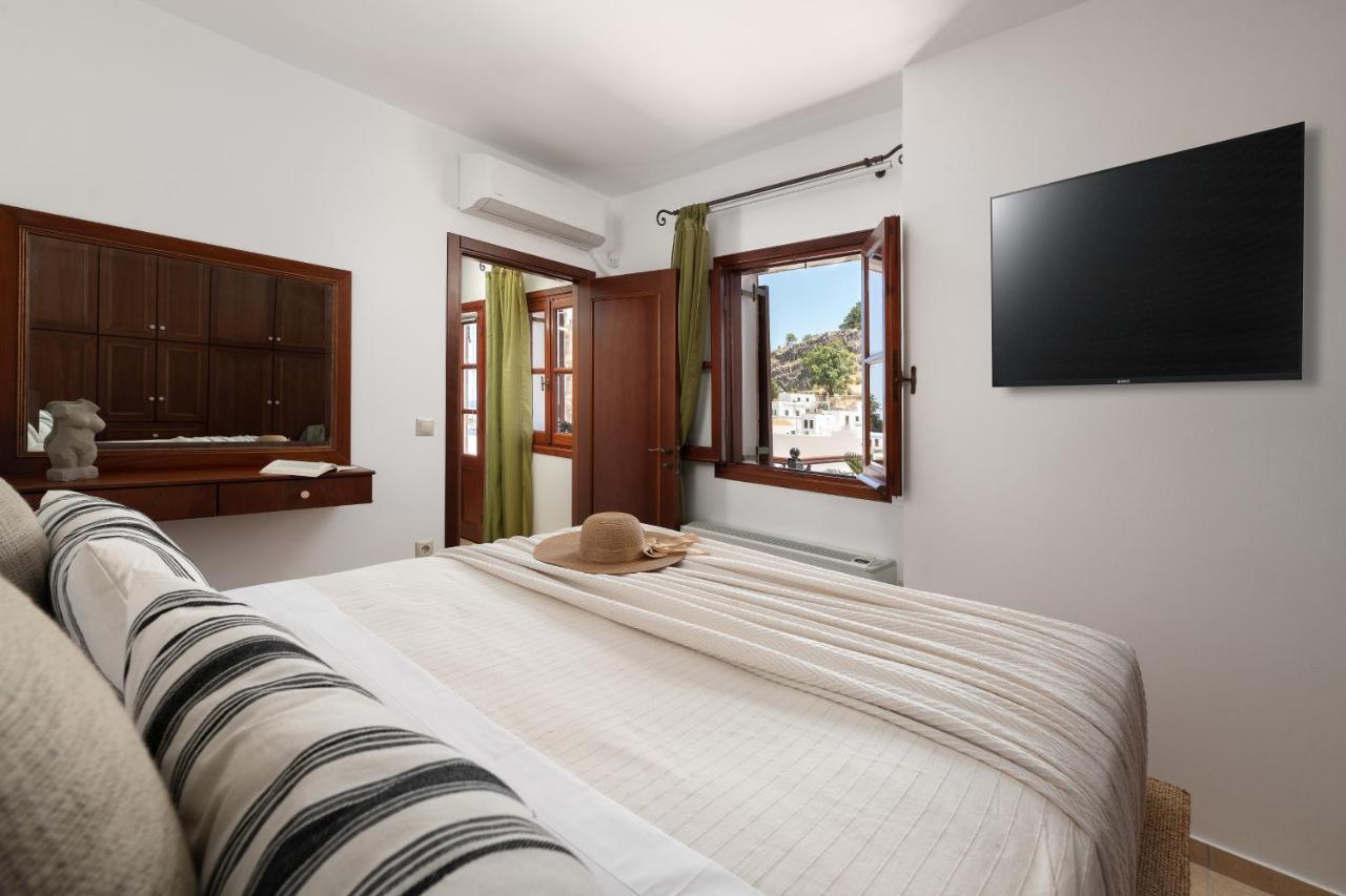 Lindos Luxury Belfry Apartment Bagian luar foto